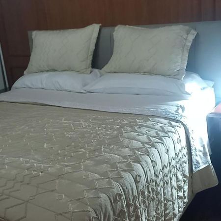 Ezeiza Bed And Breakfast 외부 사진